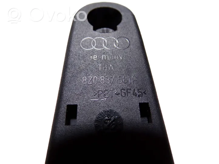 Audi A4 S4 B6 8E 8H Galinio lango atidarymo rankenėlė 8Z0837581A