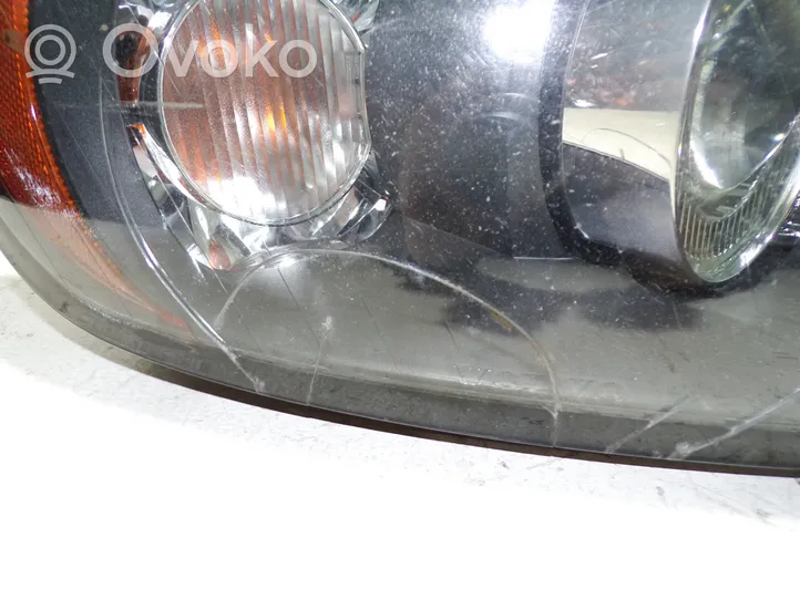 Volvo C30 Phare frontale 30657175