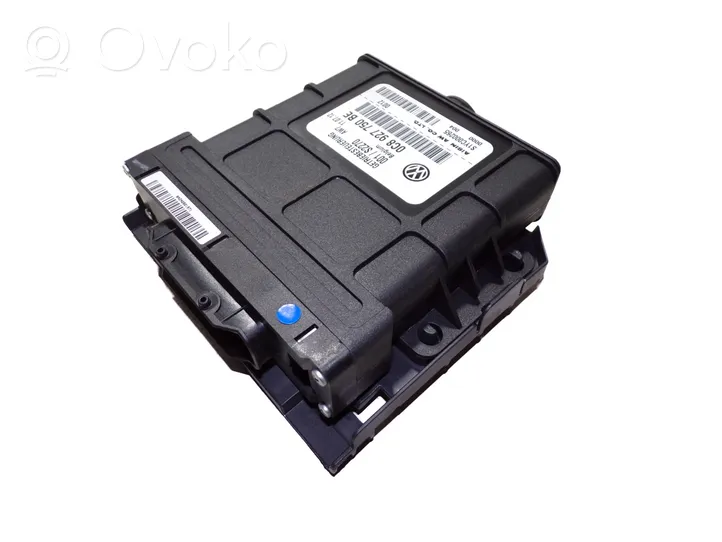 Volkswagen Touareg II Module de contrôle de boîte de vitesses ECU 0C8927750BE