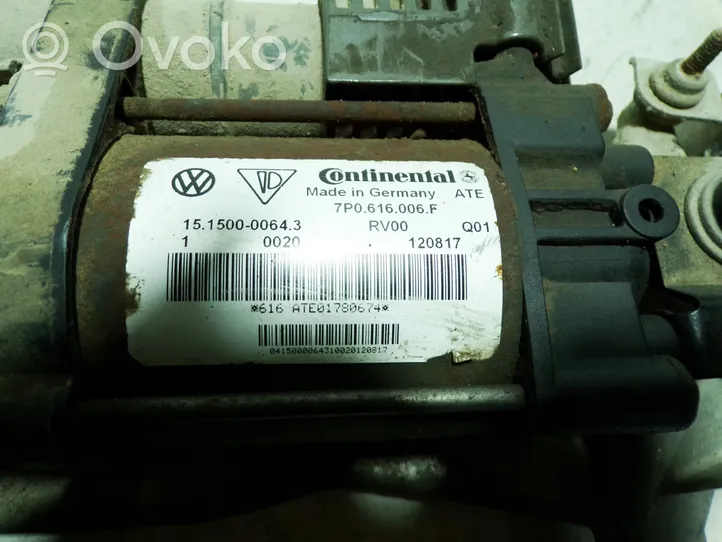 Volkswagen Touareg II Compressore/pompa sospensioni pneumatiche 7P0616006F