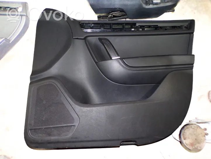 Volkswagen Touareg II Interior set 7P1867011DF