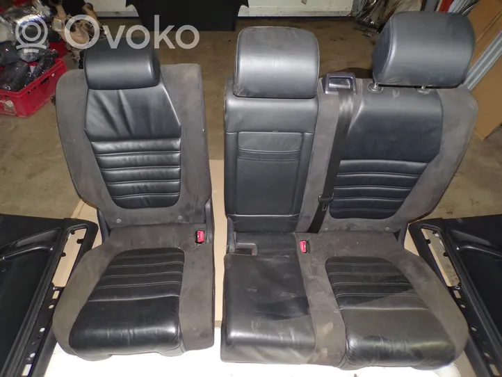 Volkswagen Touareg II Salona daļu komplekts 7P1867011DF