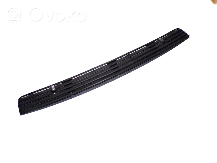 Volkswagen Transporter - Caravelle T4 Rivestimento del tergicristallo 701819103