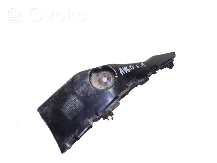 Toyota Aygo AB10 Galinis laikiklis bamperio 0010160030600100