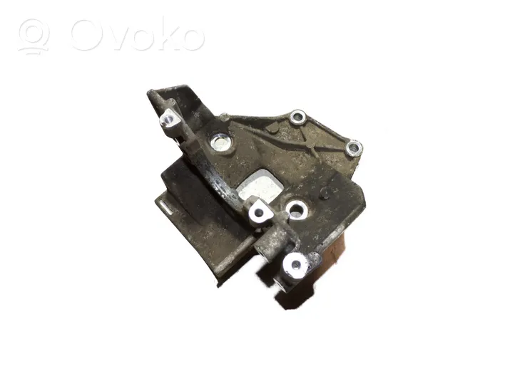 Volkswagen Touareg II Supporto della pompa del carburante 057130147AF