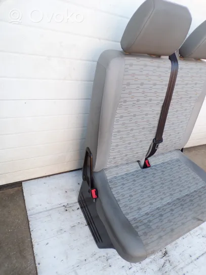 Volkswagen Transporter - Caravelle T5 Front double seat 