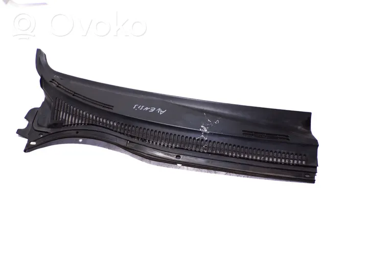 Toyota Avensis T250 Wiper trim 