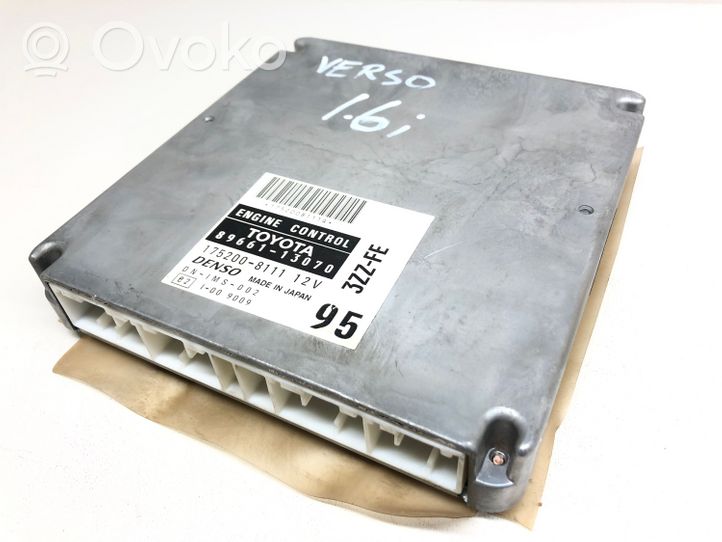 Toyota Corolla Verso E121 Engine control unit/module 8966113070