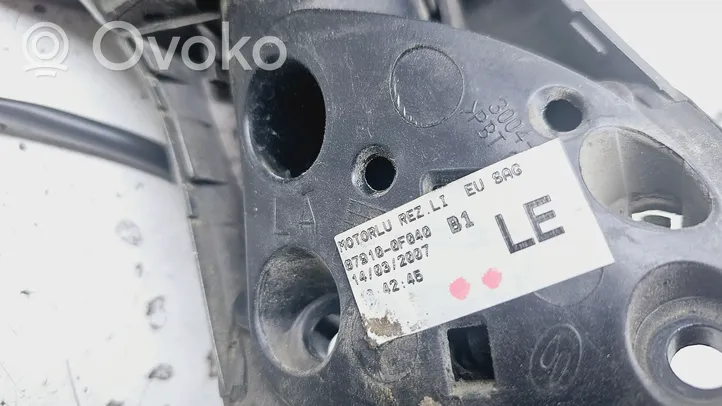 Toyota Corolla Verso AR10 Elektryczne lusterko boczne drzwi przednich 879100F040