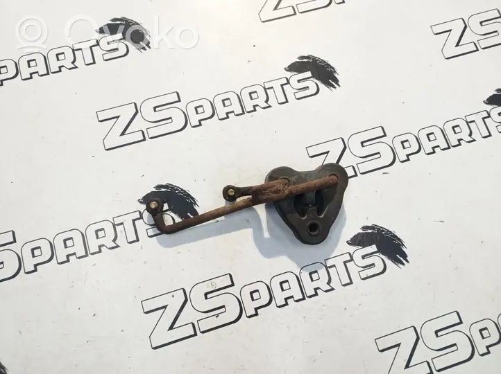 BMW 3 E46 Muffler mount bracket/holder 2247488