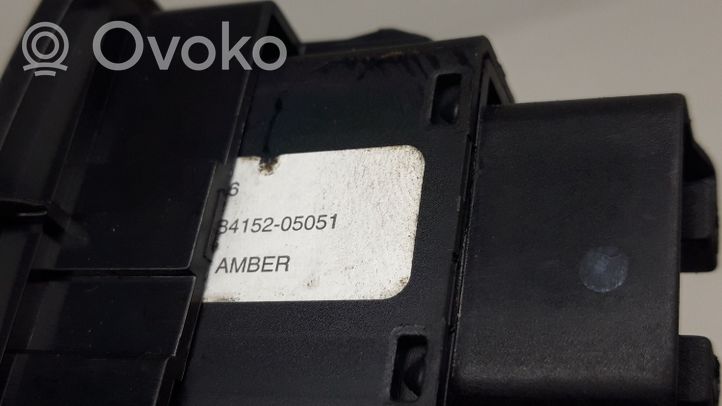 Toyota Avensis T250 Interruttore di regolazione livello altezza dei fari 8415205021