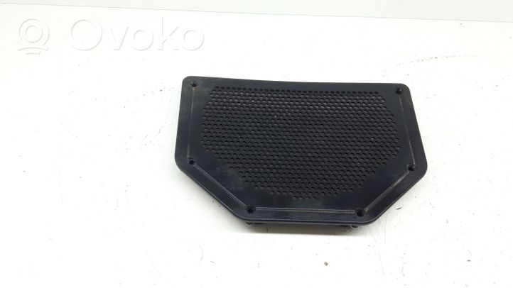 BMW 1 E81 E87 Subwoofer-bassoelementin etusäleikkö/lista 6925328