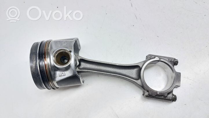 Audi Q2 - Piston avec bielle 79L121