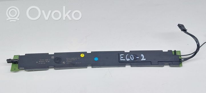 BMW 5 E60 E61 Amplificateur d'antenne 6988062