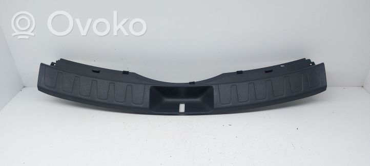 Lexus UX Protection de seuil de coffre 6471676030