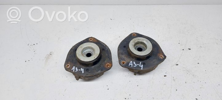 Audi A3 S3 8P Support de jambe de force supérieur avant 225008629