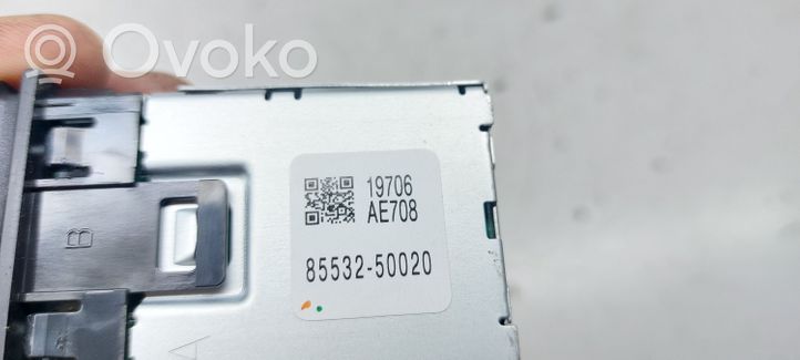 Lexus UX USB-pistokeliitin 8553250020
