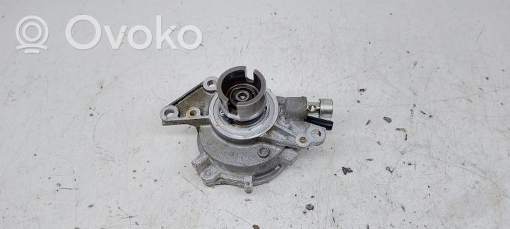 Subaru XV II Pompe à vide 14073634