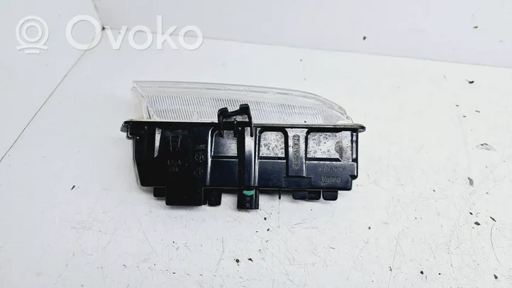 Renault Captur Phare de jour LED 266003864R