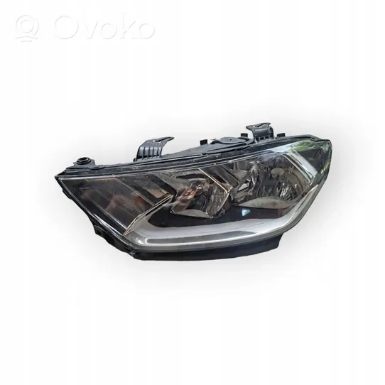 Audi A1 Lot de 2 lampes frontales / phare 82A941003