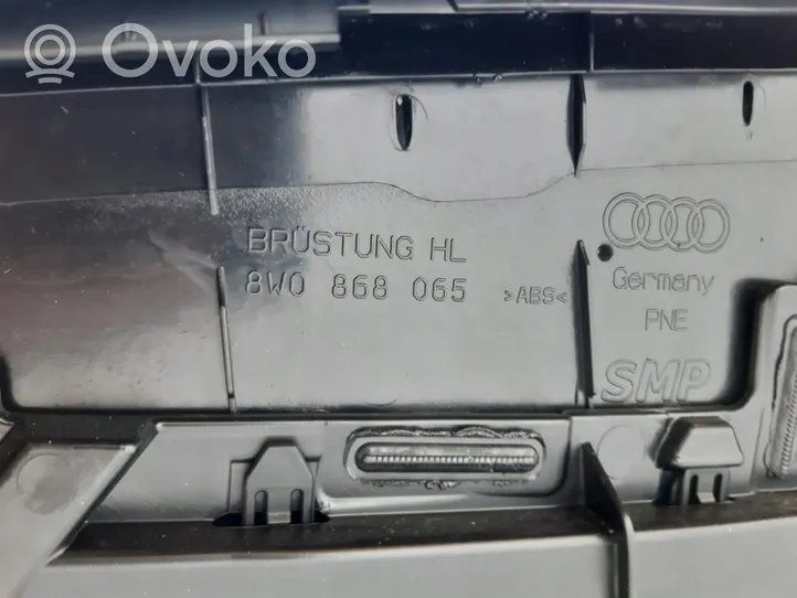 Audi A4 S4 B9 Boczki / Tapicerka drzwi / Komplet 8W0867118