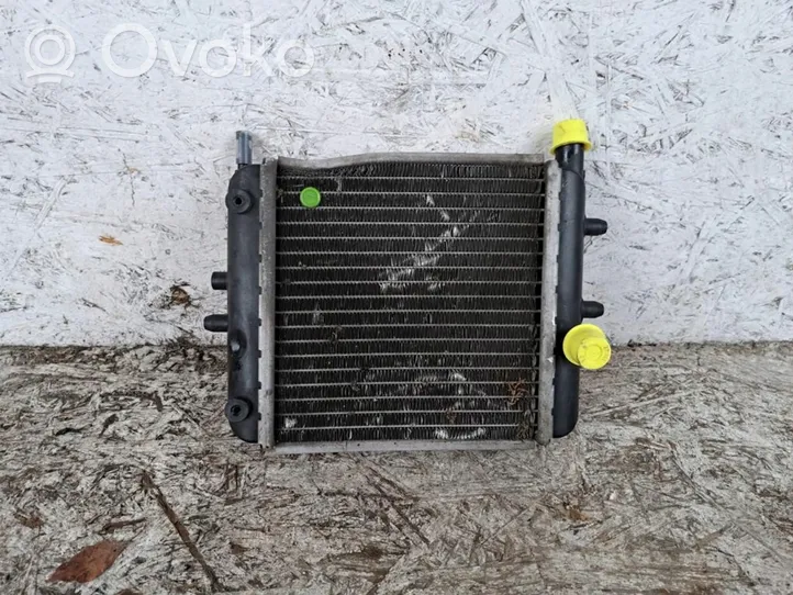 Audi RS7 C7 Papildu radiators 4G0121202