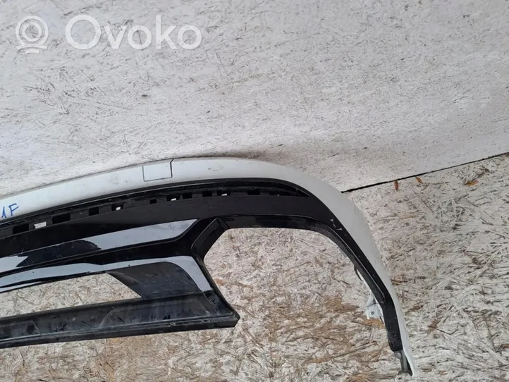 Volkswagen Touareg III Rivestimento della parte inferiore del paraurti posteriore 760807521A