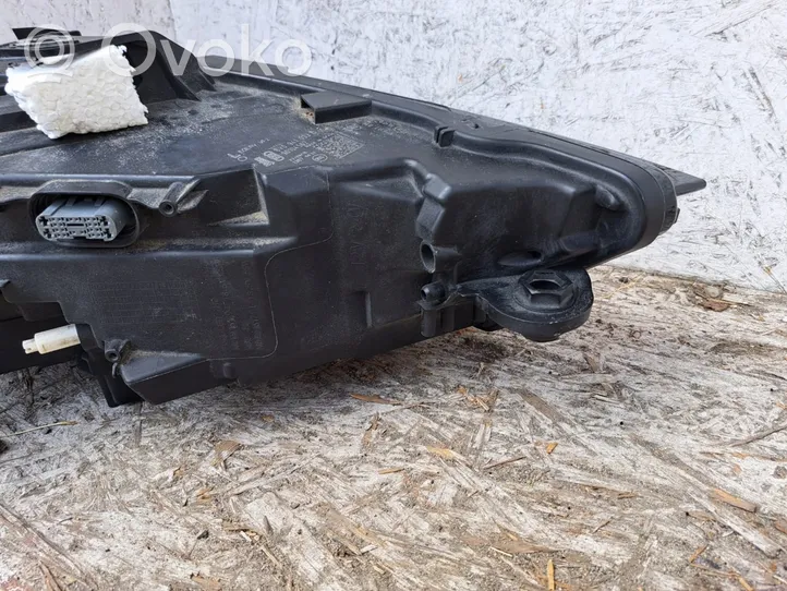 Audi A3 S3 8V Lampa przednia 8V0941033C