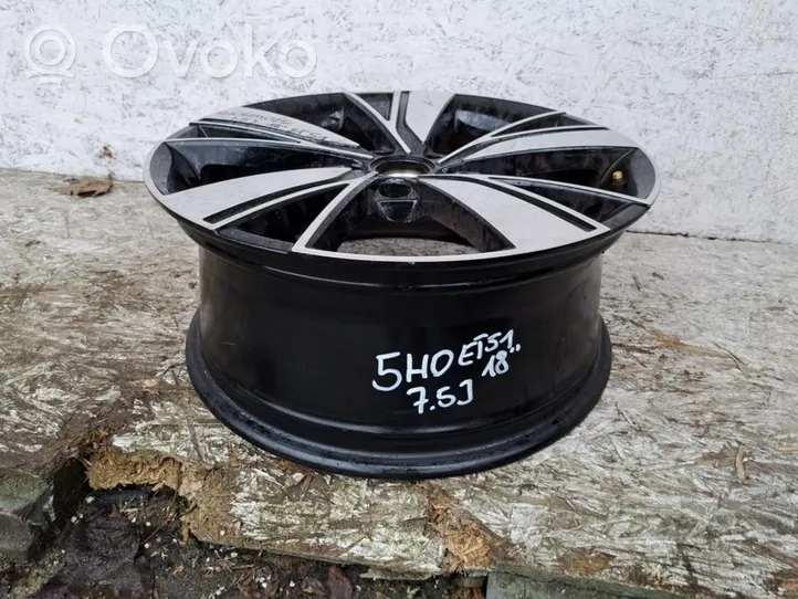 Volkswagen Golf VIII Cerchione in lega R18 5H0601025