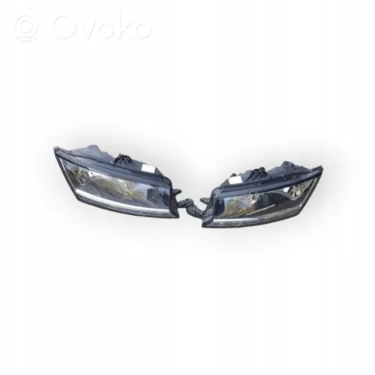 Skoda Fabia Mk3 (NJ) Lot de 2 lampes frontales / phare 6V1941015D