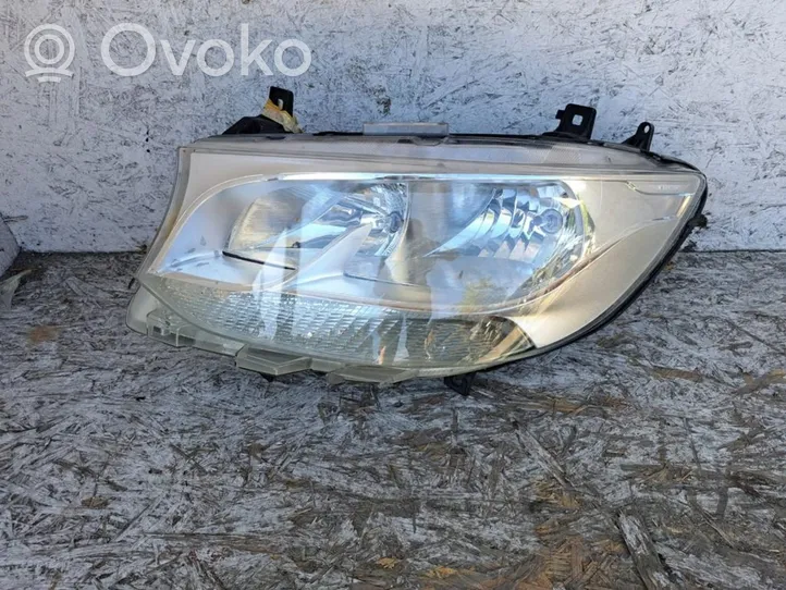 Mercedes-Benz Sprinter W907 W910 Lampa przednia A9109060000