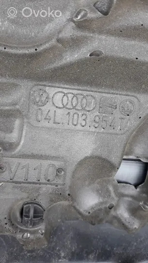 Audi Q3 8U Moottorin koppa 04L103954T