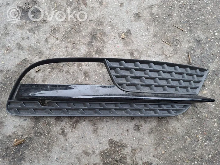 Audi A5 8T 8F Grille inférieure de pare-chocs avant 8T0807682H