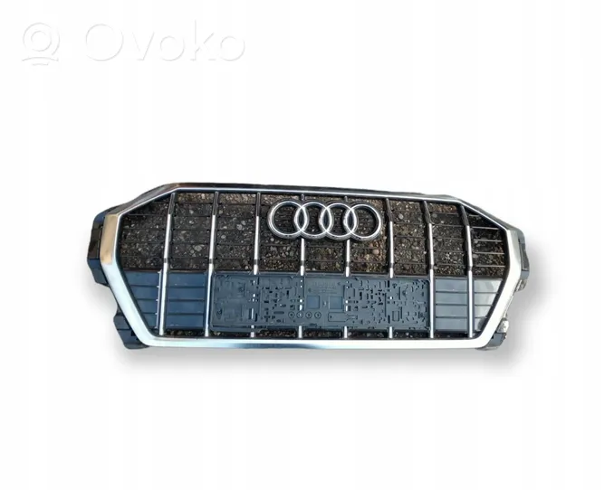 Audi Q3 F3 Grotelės priekinės 83A853651E