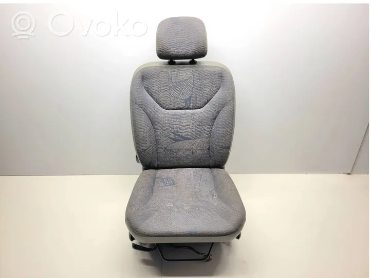 Renault Trafic II (X83) Front driver seat 7701206637