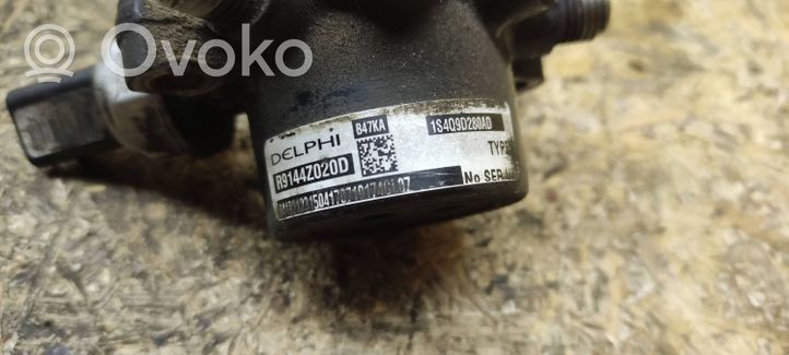 Ford Focus Fuel distributor 1S4Q9D280AD