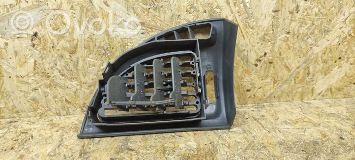 Citroen C5 Garniture, panneau de grille d'aération latérale 99024120