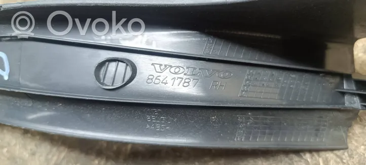 Volvo V50 Listwa progowa tylna 8641787