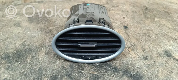 Ford Focus Garniture, panneau de grille d'aération latérale 4M51A014L21AD