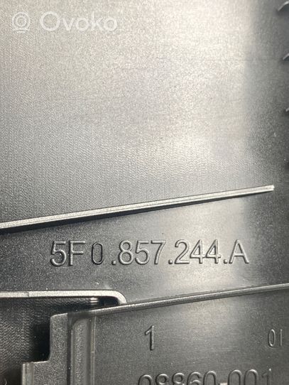 Seat Leon (5F) Rivestimento del piantone del volante 5F0858559