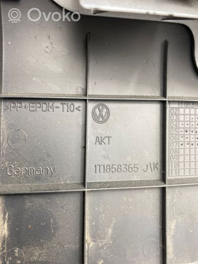 Volkswagen Touran I Element deski rozdzielczej / dół 1T1858365