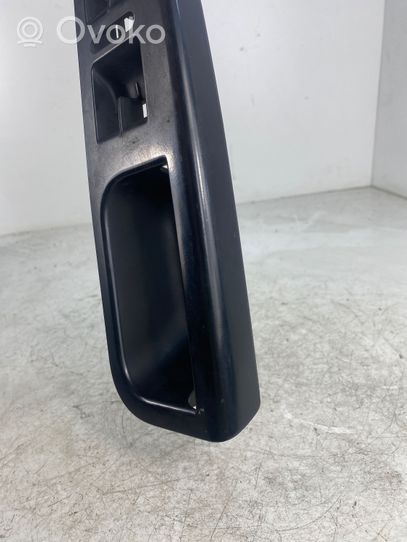 Volkswagen Golf V Rivestimento della maniglia interna per portiera anteriore 1K4868049C