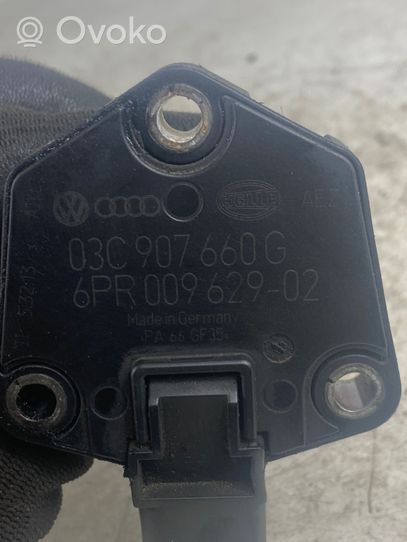 Volkswagen PASSAT B7 Eļļas līmeņa sensors 03C907660G