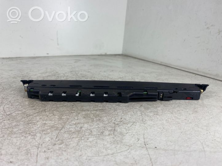 Volkswagen PASSAT CC Third/center stoplight 3C8945087B