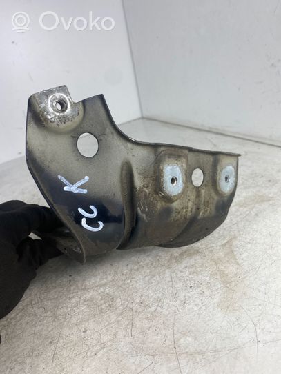 Volkswagen PASSAT CC Supporto di montaggio del parafango 3C8821141