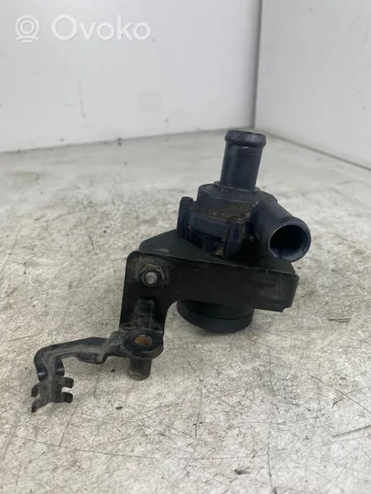 Volkswagen PASSAT B7 Pompe à eau de liquide de refroidissement 1K0965561F