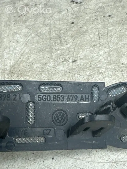 Volkswagen Golf VII Takalastausoven mallikirjaimet 5G0853679AH