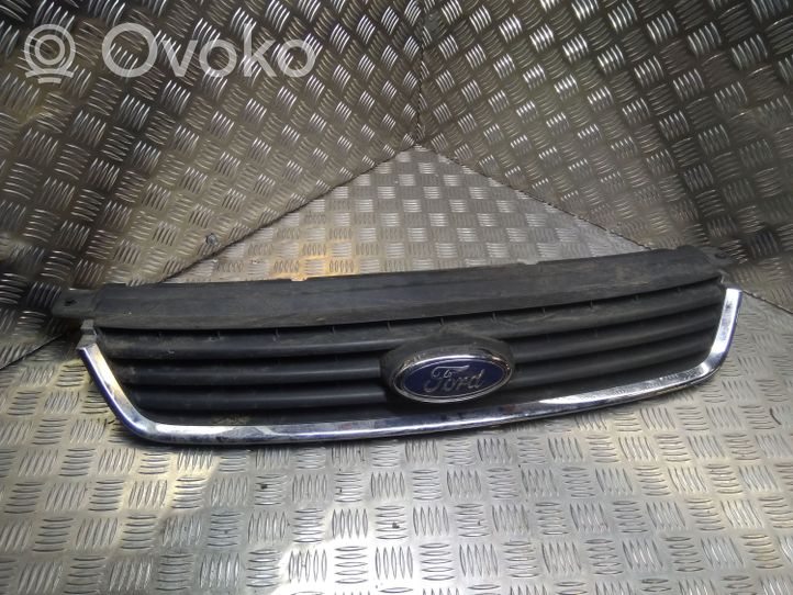 Ford Kuga I Grille calandre supérieure de pare-chocs avant 8V418200AC