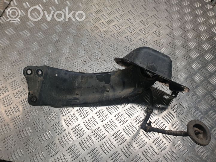 Volkswagen Tiguan Brazo de suspensión trasero 3C0505226D