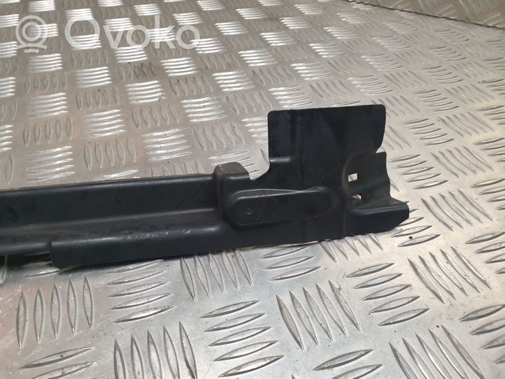 Nissan Qashqai Déflecteur d'air de radiateur de refroidissement 214984EA0A